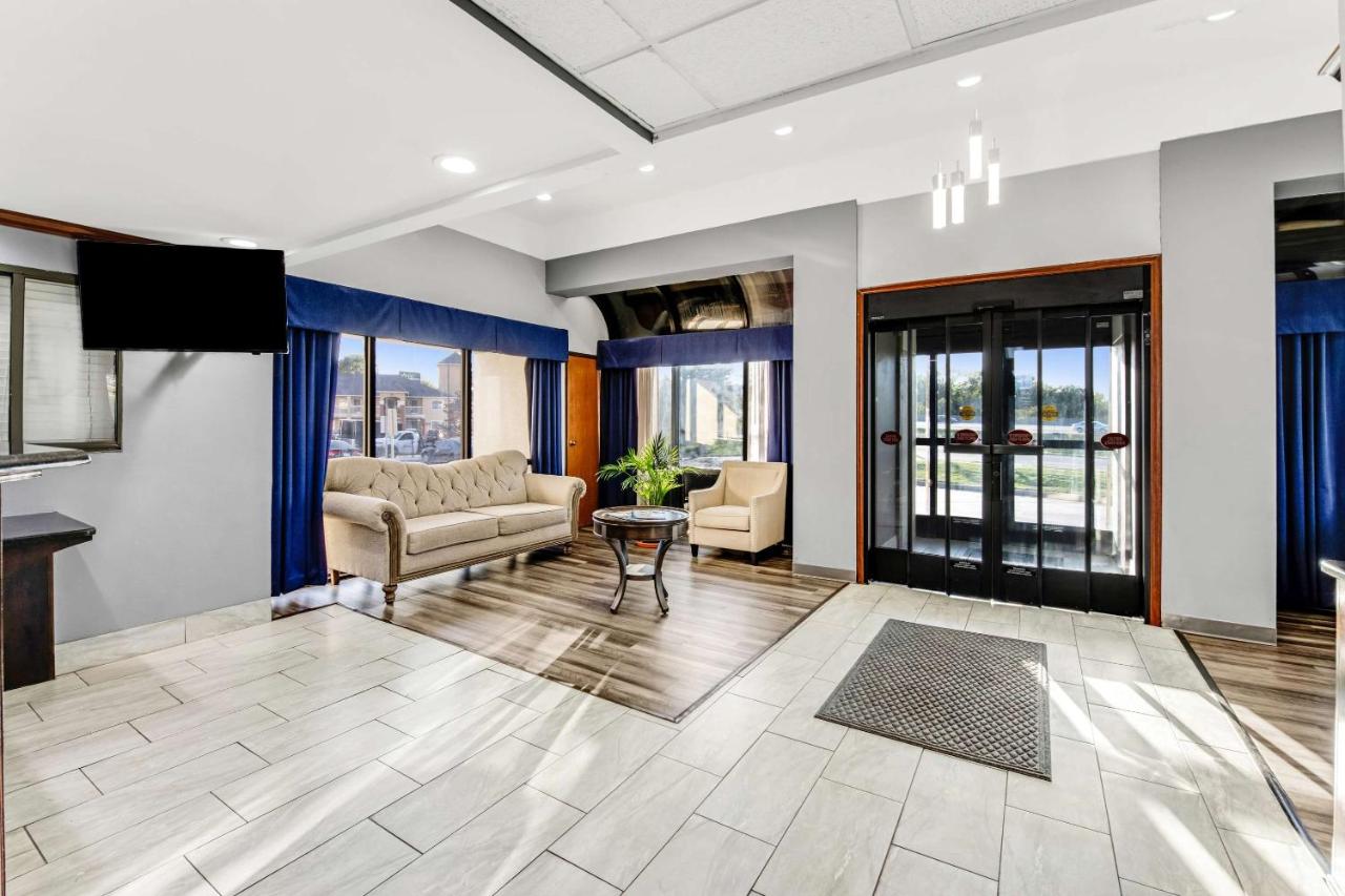 | Quality Inn Merriam Kansas City