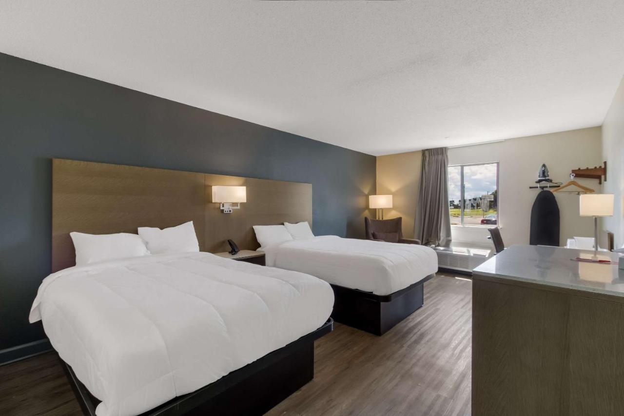 Double Room with Two Double Beds - Non-Smoking at Econo Lodge Cherry Point