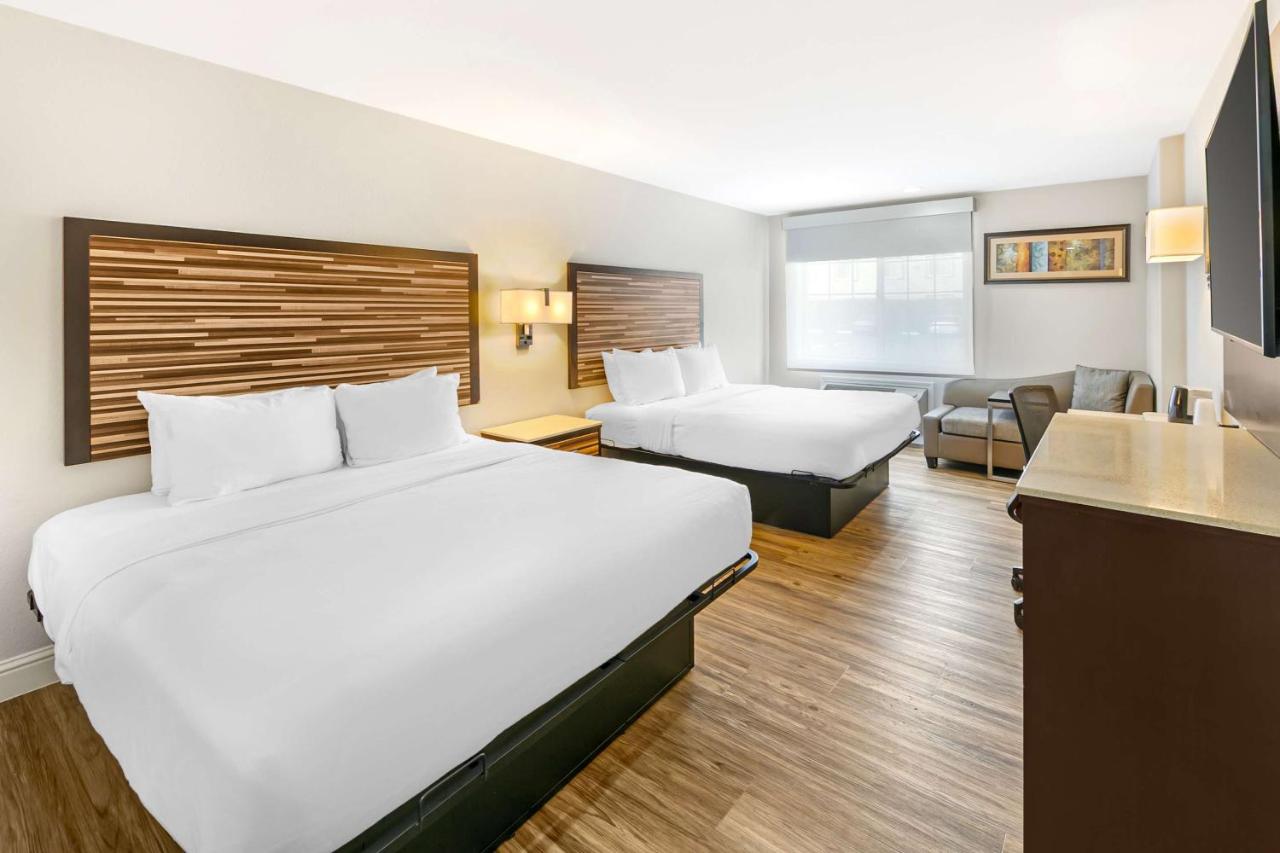 | Days Inn by Wyndham Sacramento Downtown