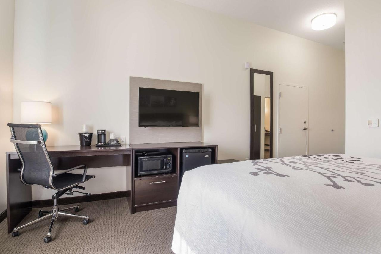 | Sleep Inn & Suites Park City-Wichita North