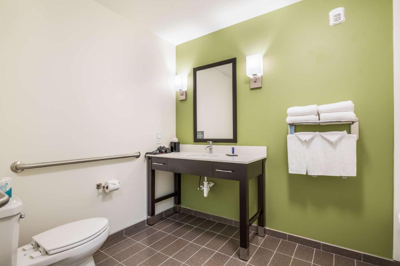 | Sleep Inn & Suites Park City-Wichita North