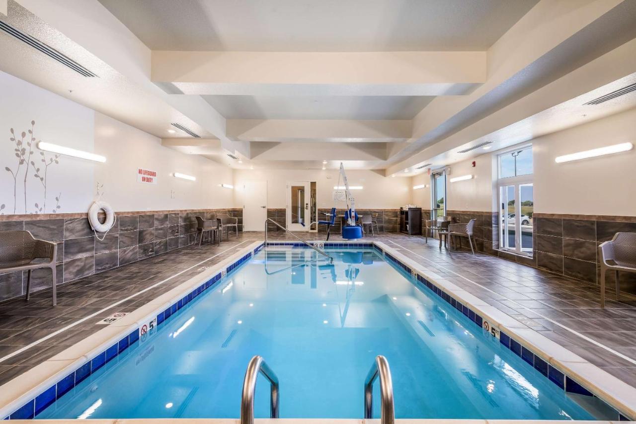 | Sleep Inn & Suites Park City-Wichita North
