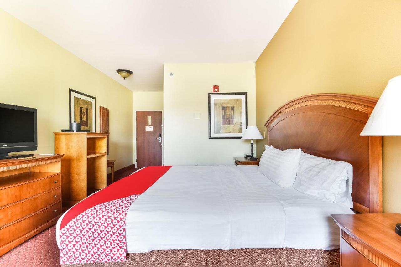  | OYO Townhouse Oklahoma City Airport