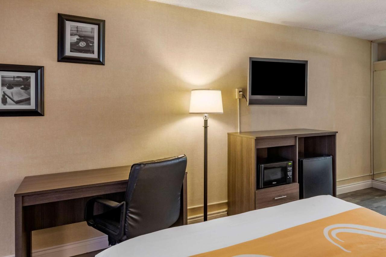 Deluxe Queen Room with Two Queen Beds - Non-Smoking at Quality Inn Barstow Route 66