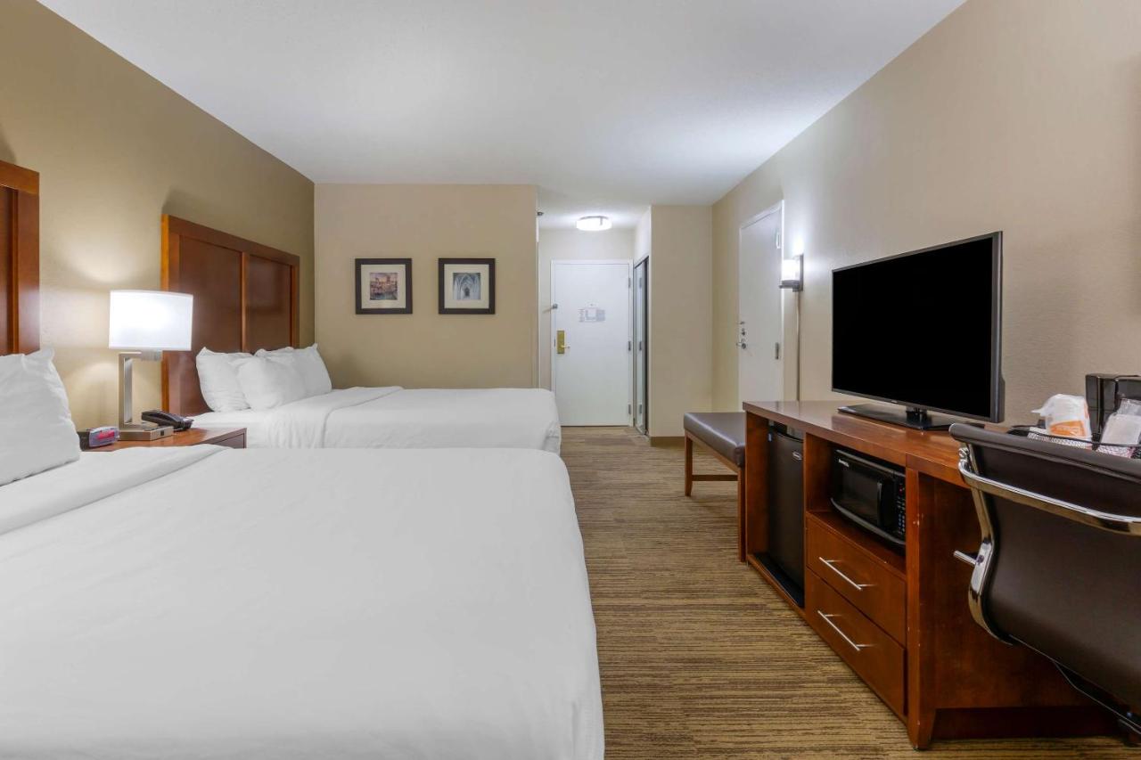 Superior Family Suite - Non-Smoking at Comfort Inn University Durham - Chapel Hill