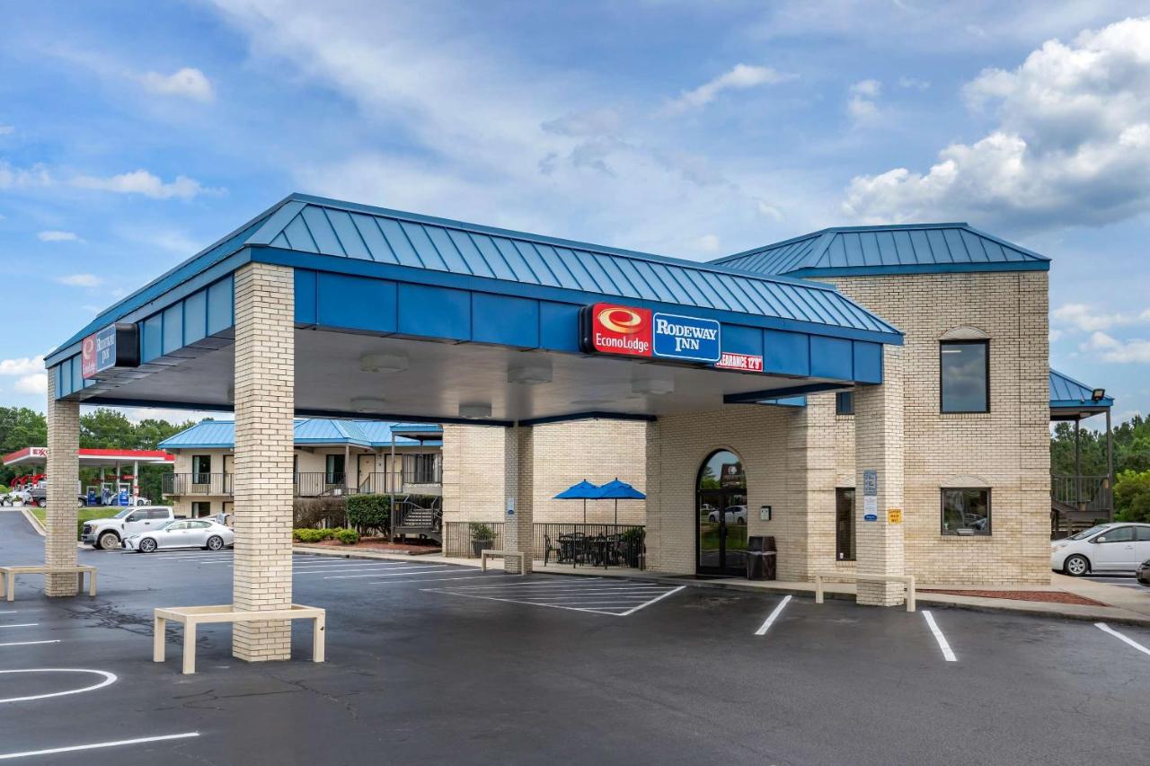 | Econo Lodge Fayetteville