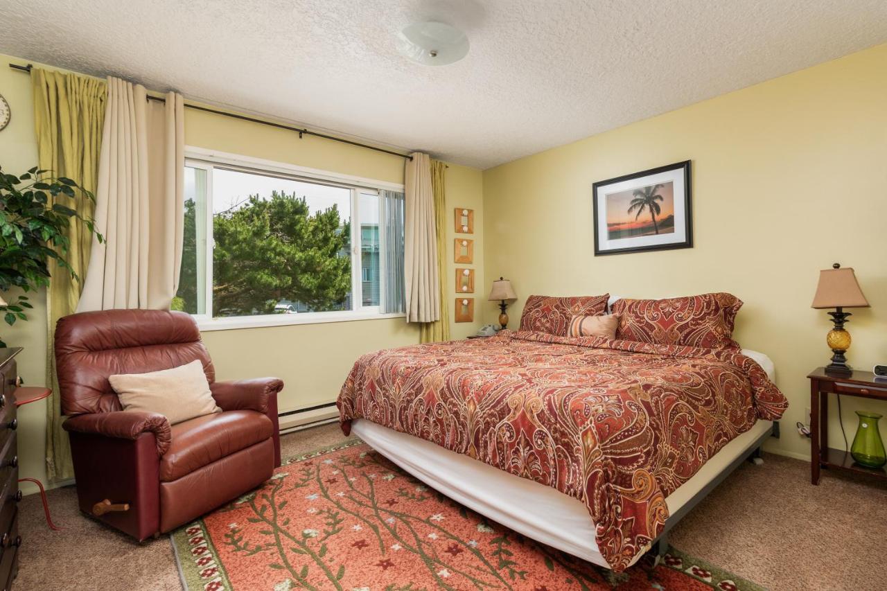 | Ocean Terrace Condominiums