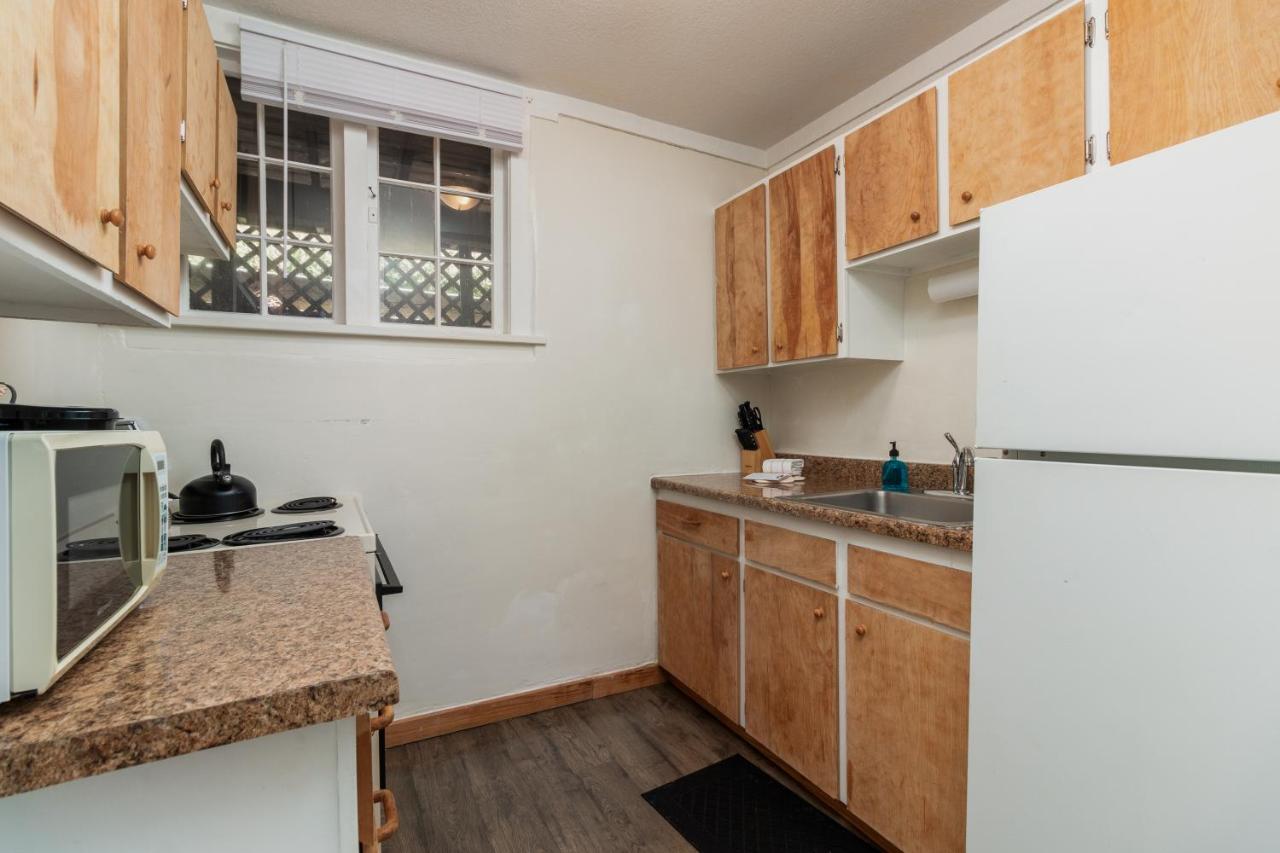 | Ocean Terrace Condominiums