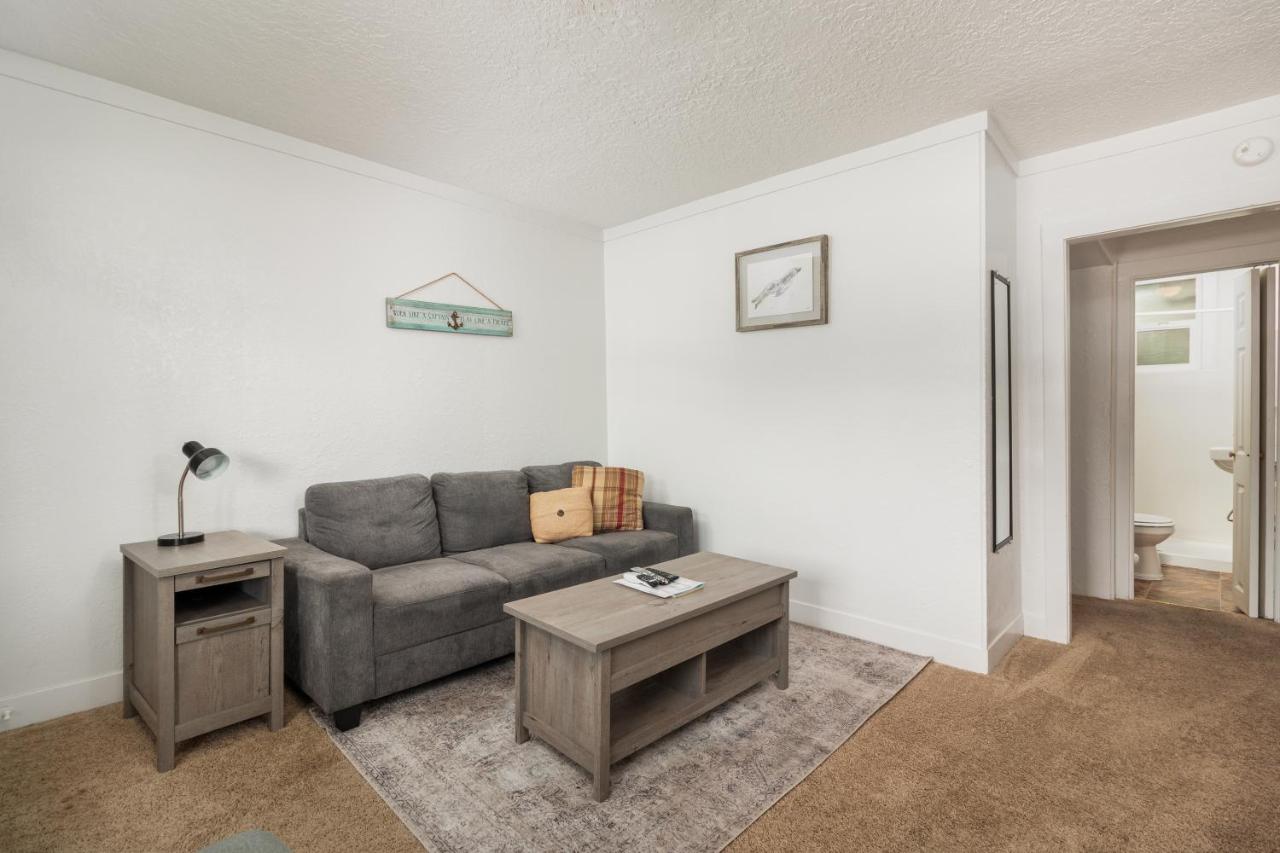 | Ocean Terrace Condominiums