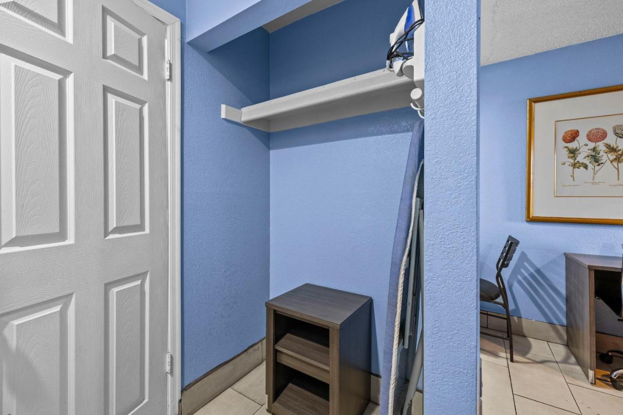 | American Executive Inn Mesa