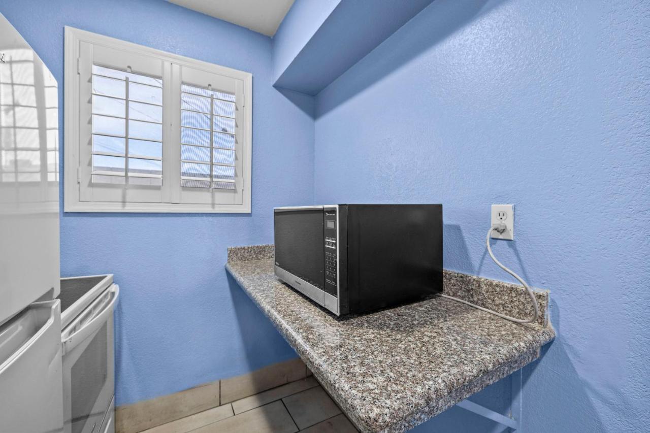 | American Executive Inn Mesa