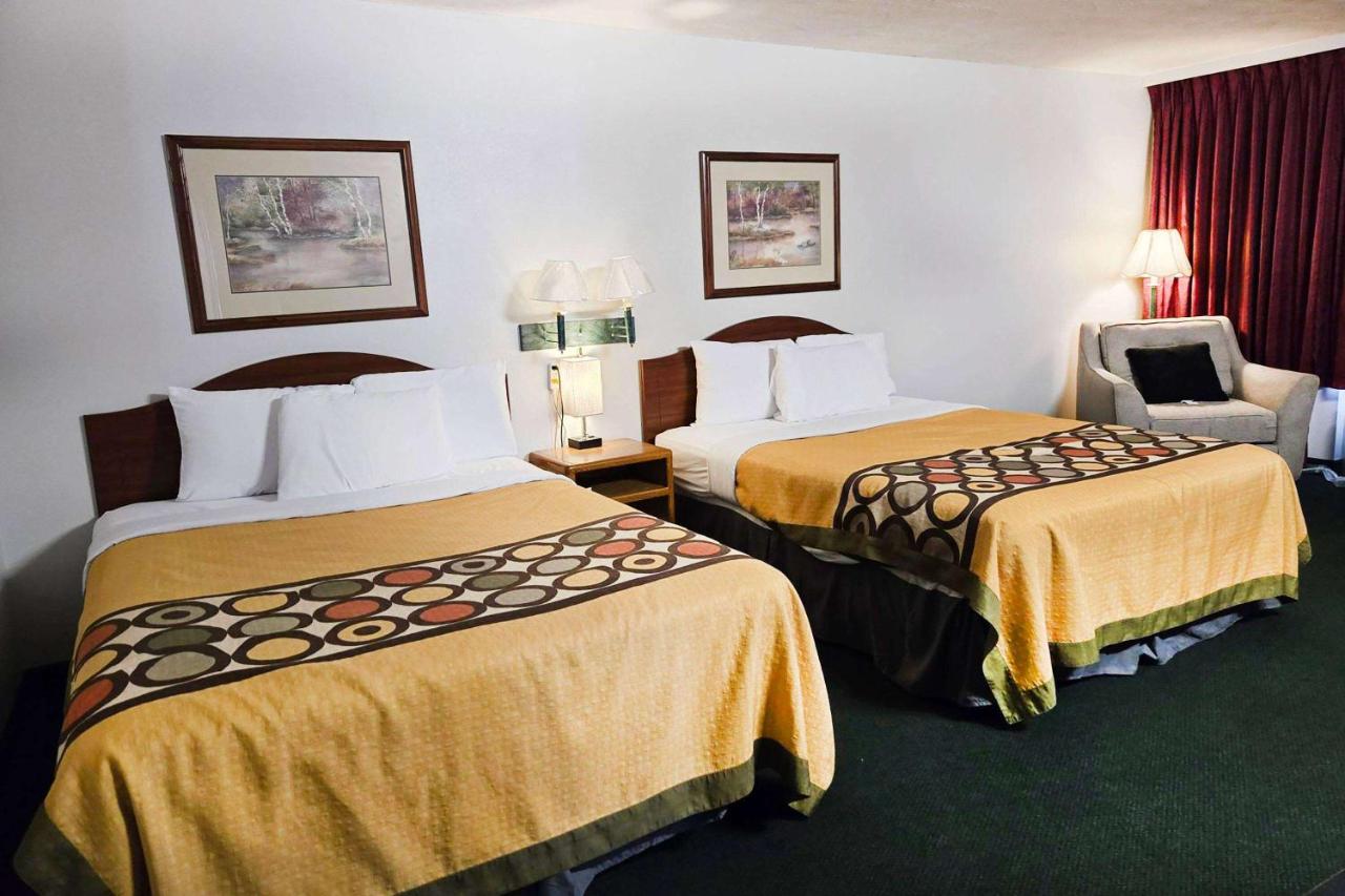 | Knights Inn Oakley