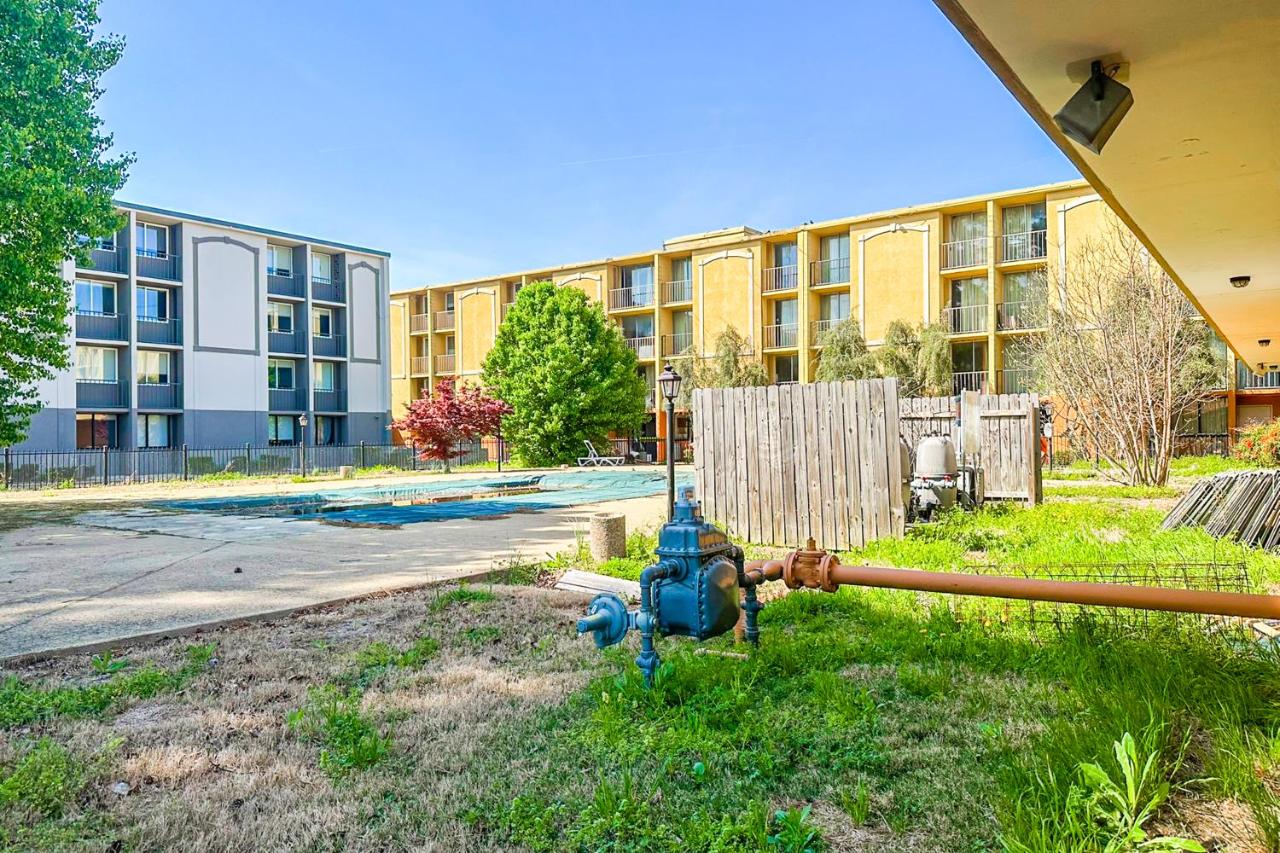  | Jackson Hotel & Convention Center