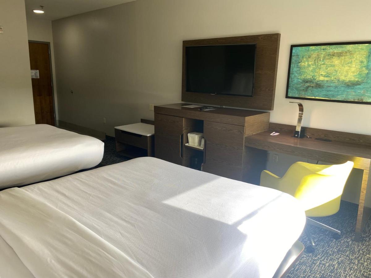 Queen Room with Two Queen Beds - Non-Smoking at Comfort Inn and Suites Near Lake Guntersville