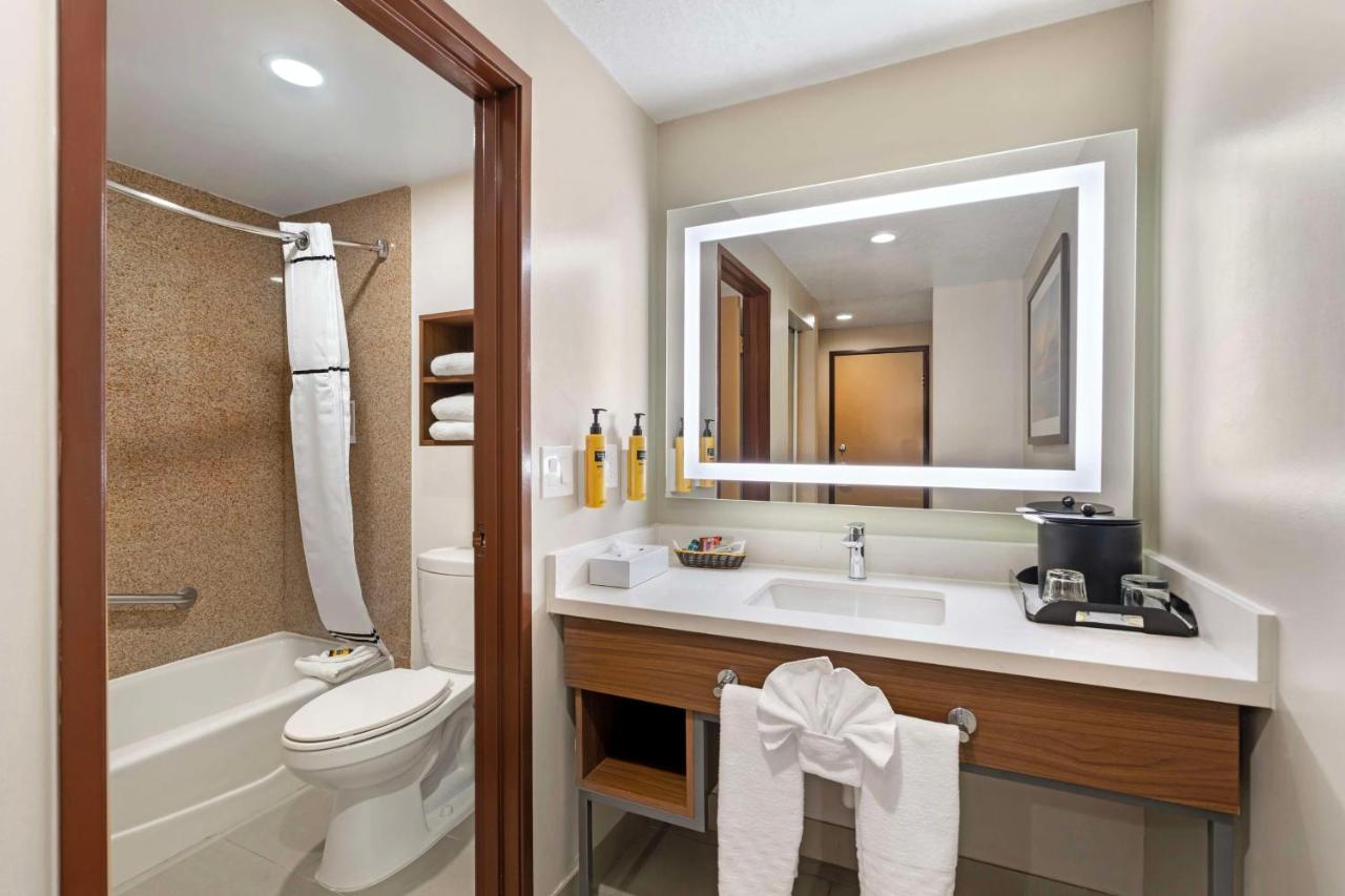 King Room with Sofa Bed at Best Western Plus Newport Mesa Inn
