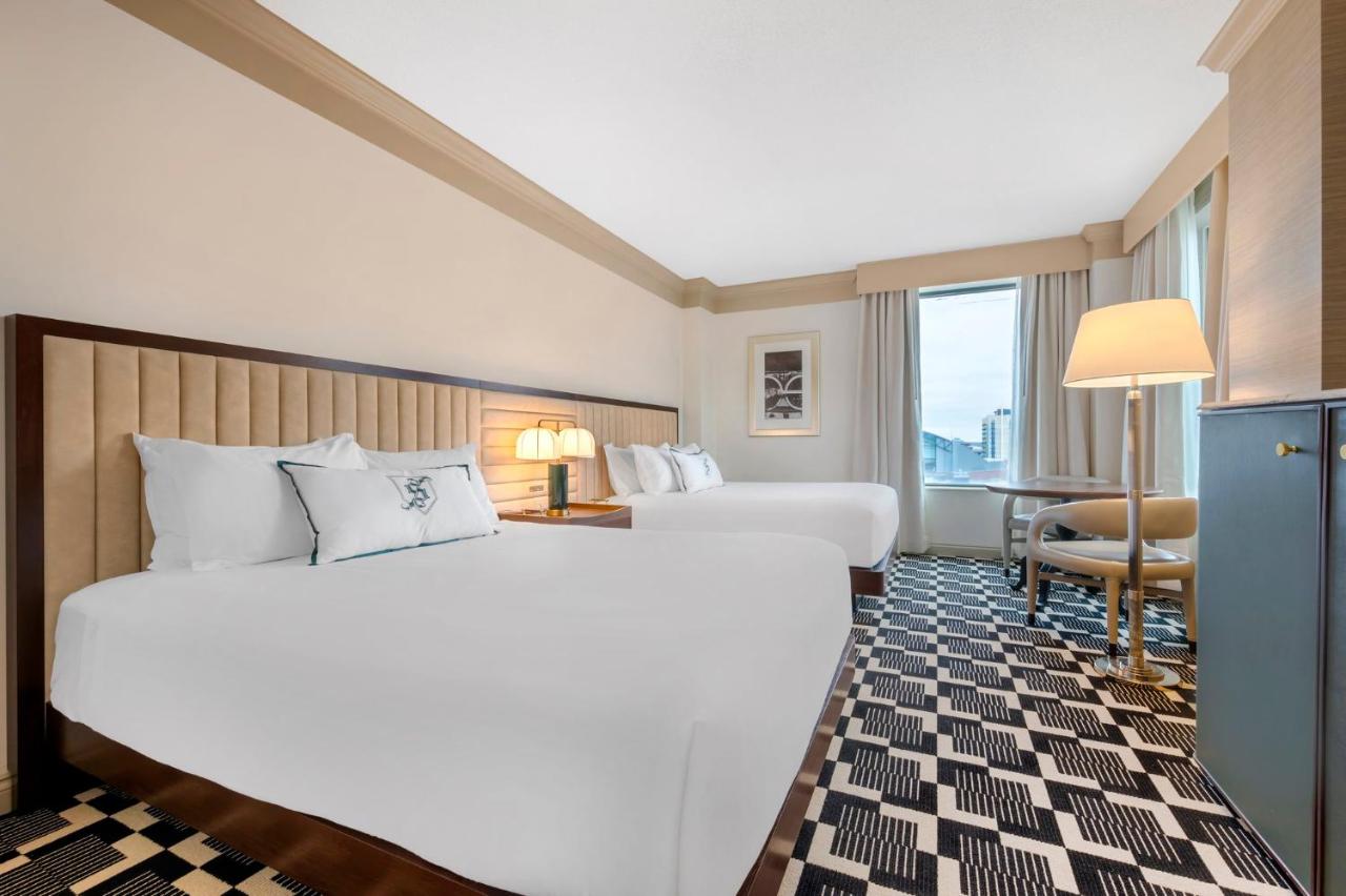 Deluxe Double Room with Two Double Beds at Omni Severin Hotel