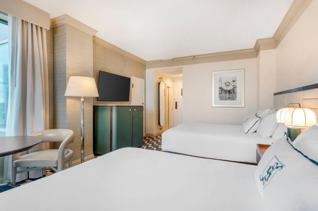 Deluxe Double Room with Two Double Beds at Omni Severin Hotel