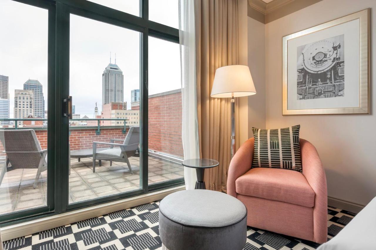 Premier Cityview Room - 2 Double Beds at Omni Severin Hotel