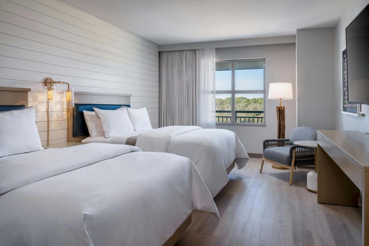 Partial Ocean View, Guest room, 2 Queen at The Westin Jekyll Island Beach Resort