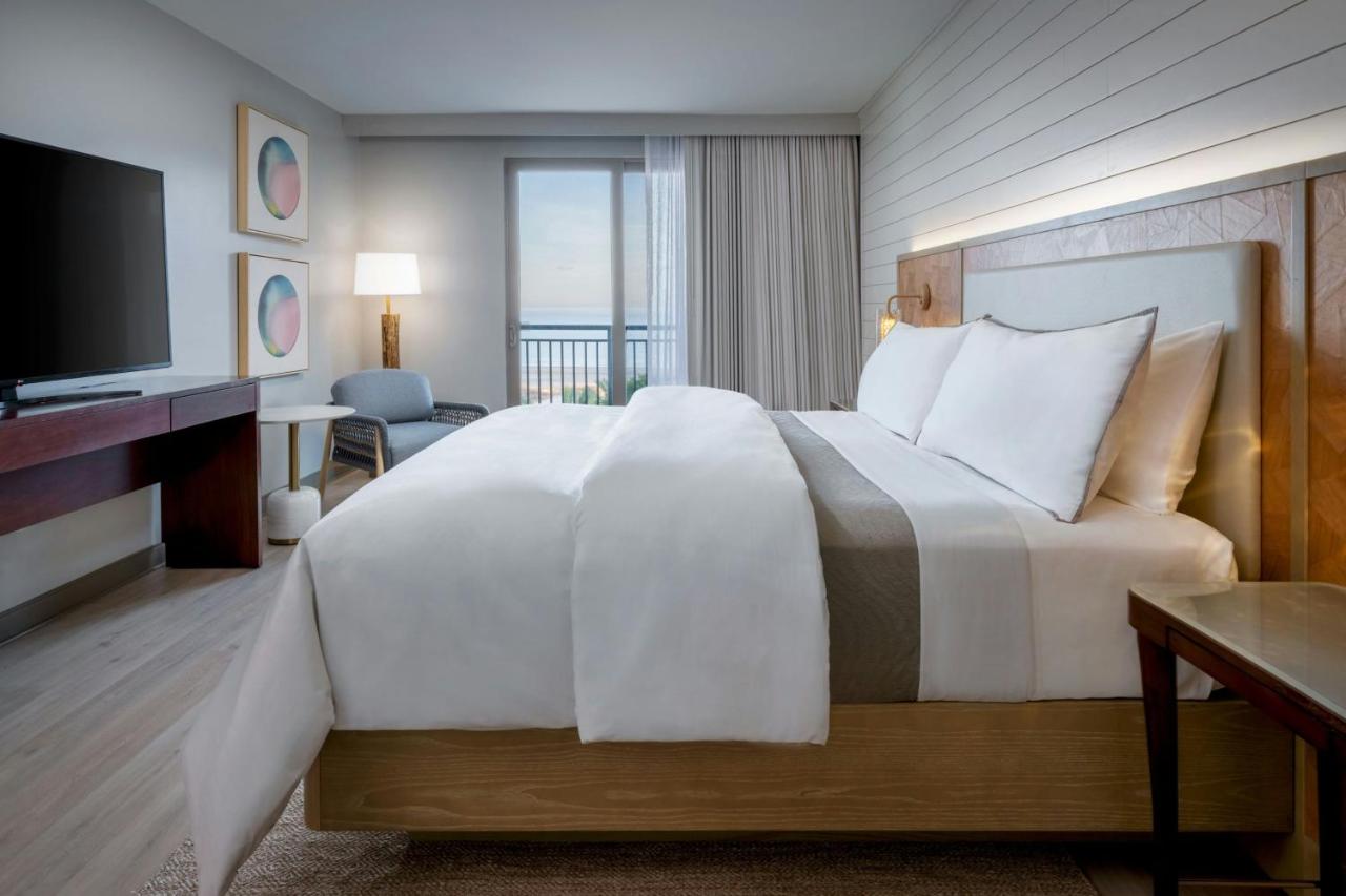 Ocean View, 1 Bedroom Junior Suite, 1 King, Balcony at The Westin Jekyll Island Beach Resort