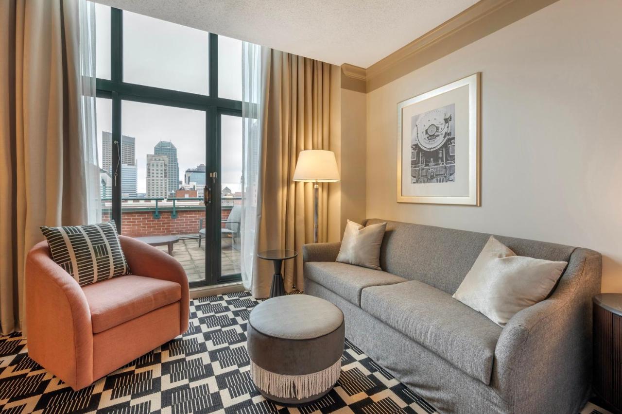 Premier King Room at Omni Severin Hotel