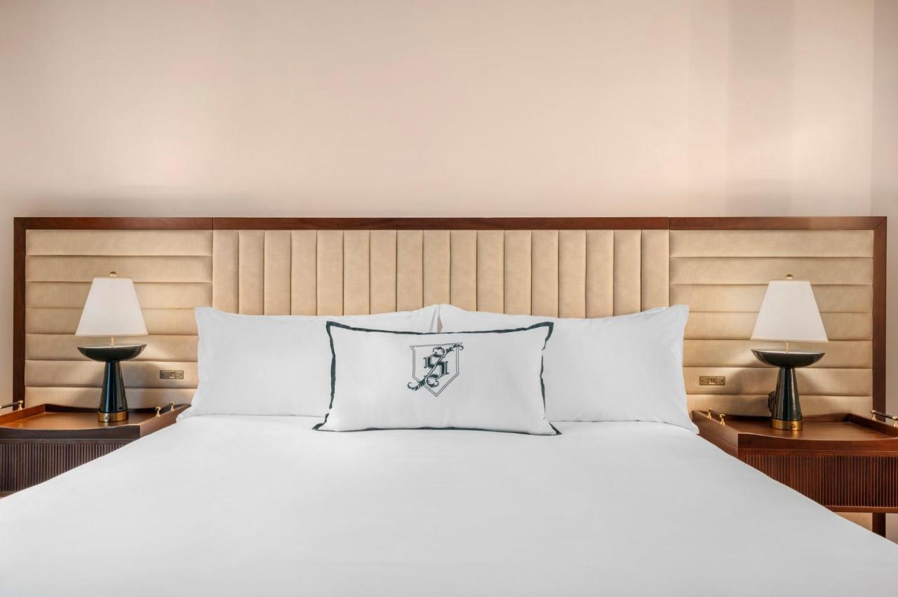 Severin Suite - 1 King Bed at Omni Severin Hotel