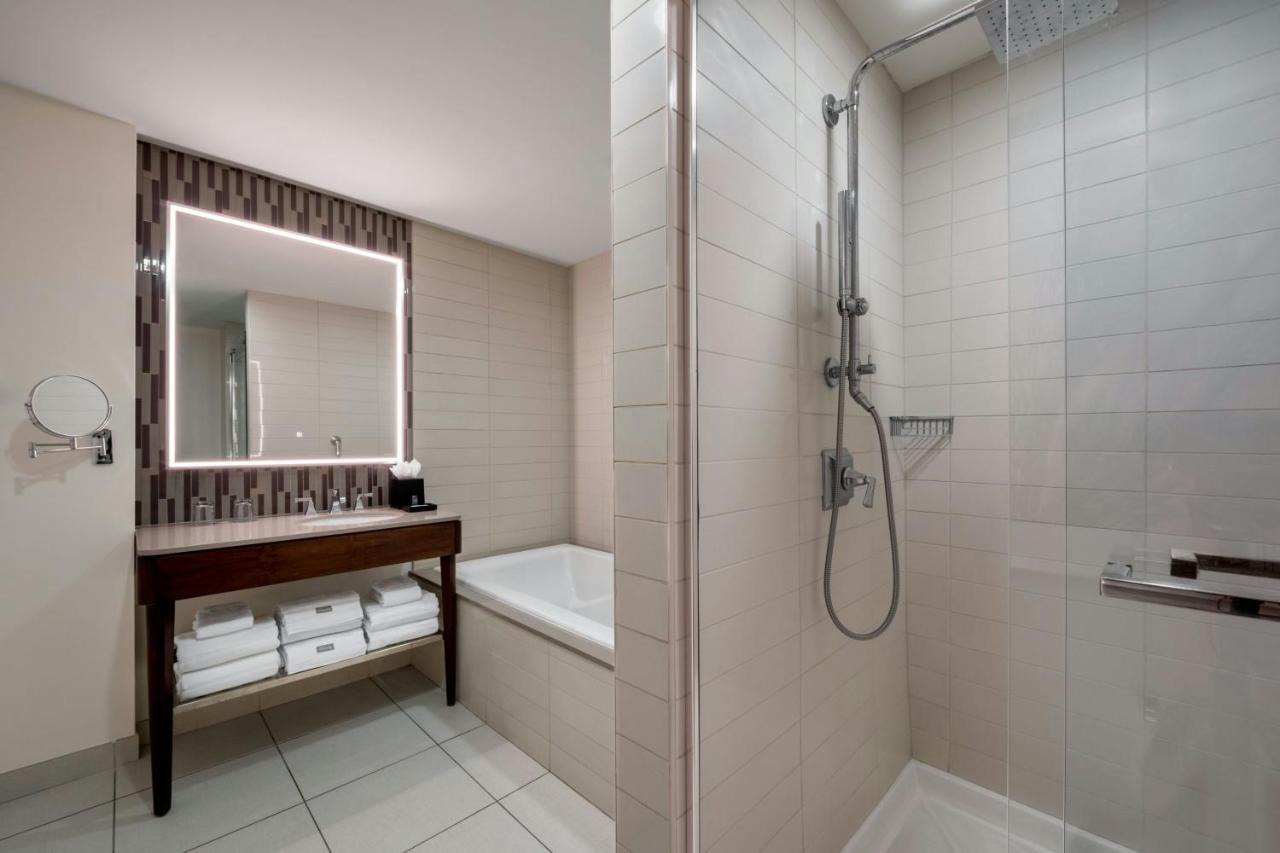 Ocean View, 1 Bedroom Junior Suite, 1 King, Balcony at The Westin Jekyll Island Beach Resort