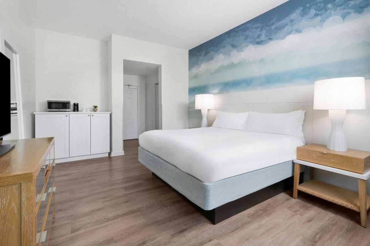 Studio One King Bed at Marriott Vacation Club, South Beach