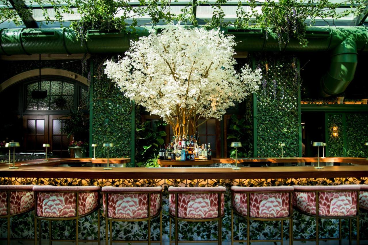 | The St. Regis Atlanta