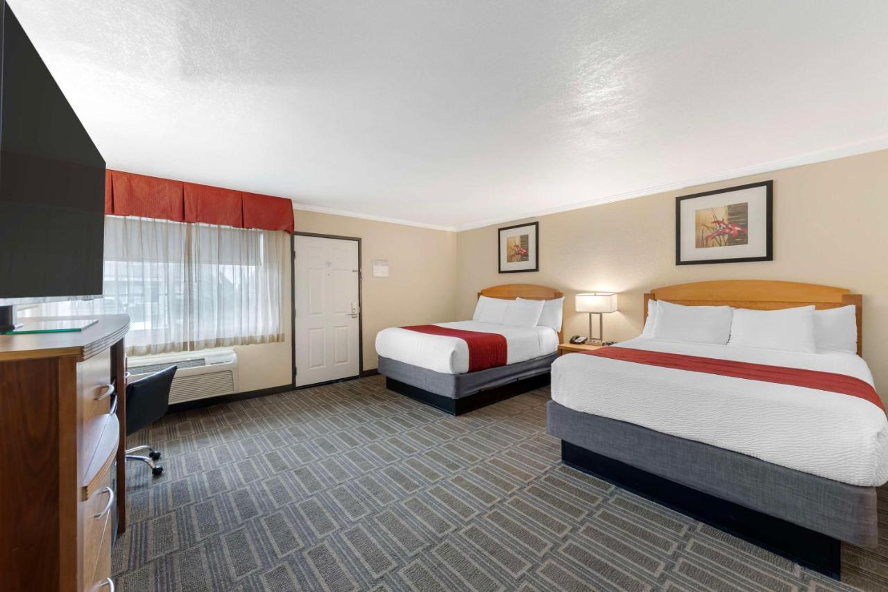 Queen Room with Two Queen Beds - Non-Smoking at Best Western Plus Ontario Airport & Convention Center