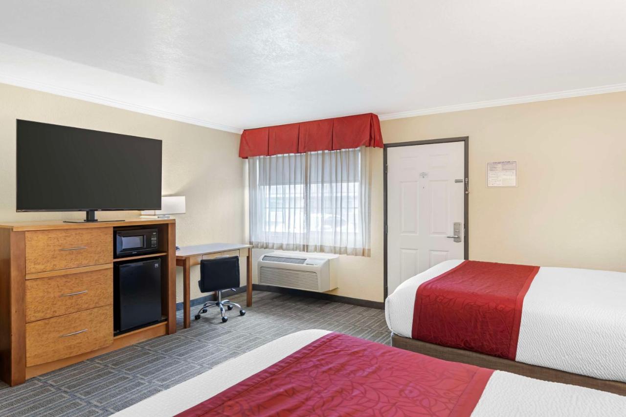 Queen Room with Two Queen Beds - Non-Smoking at Best Western Plus Ontario Airport & Convention Center