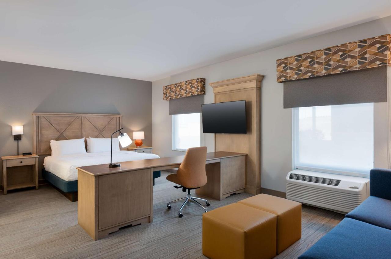 King Studio - Non-Smoking at Hampton Inn & Suites Dodge City