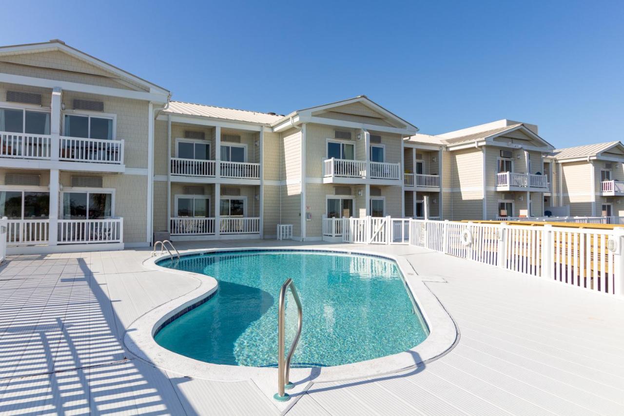 | Palm Suites