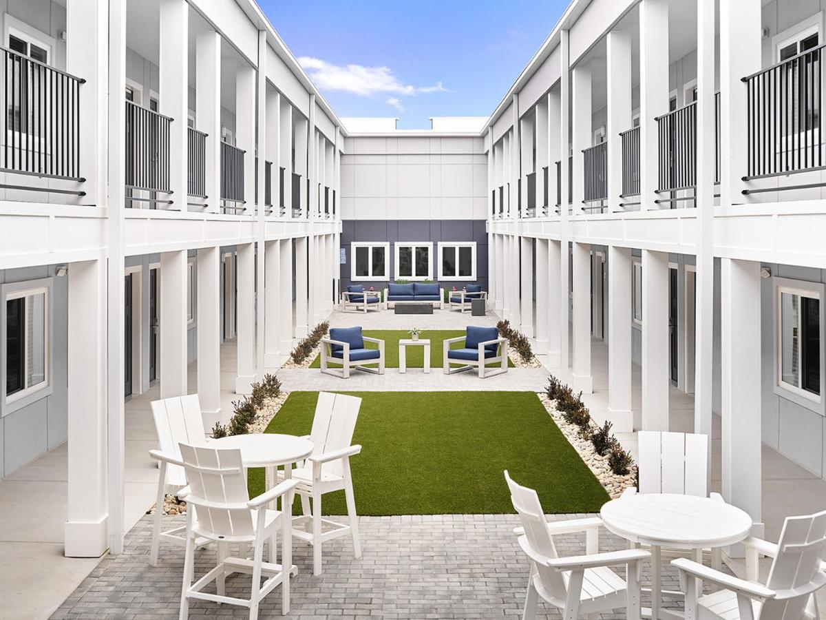  | stayAPT Columbia-Irmo/Harbison