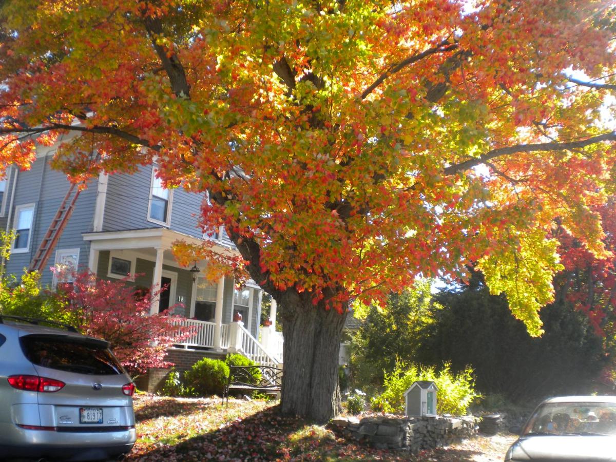 | Fleetwood House Bed and Breakfast