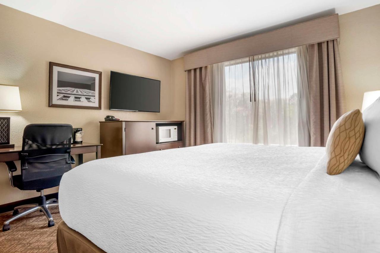  | Best Western Gardendale