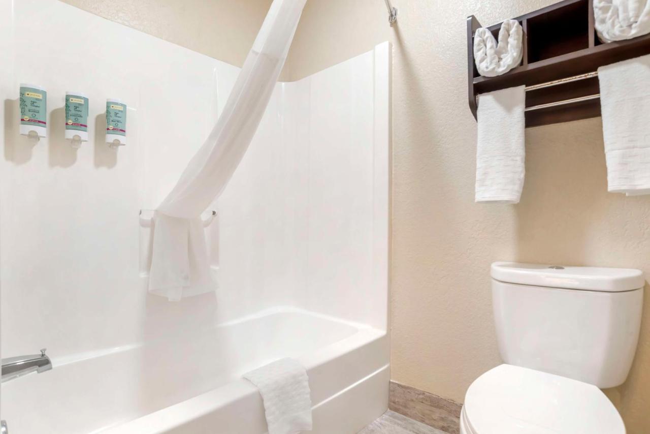 King Room - Non-Smoking at Best Western Gardendale
