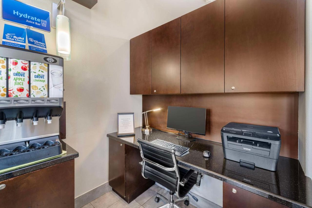  | Best Western Oxnard Inn
