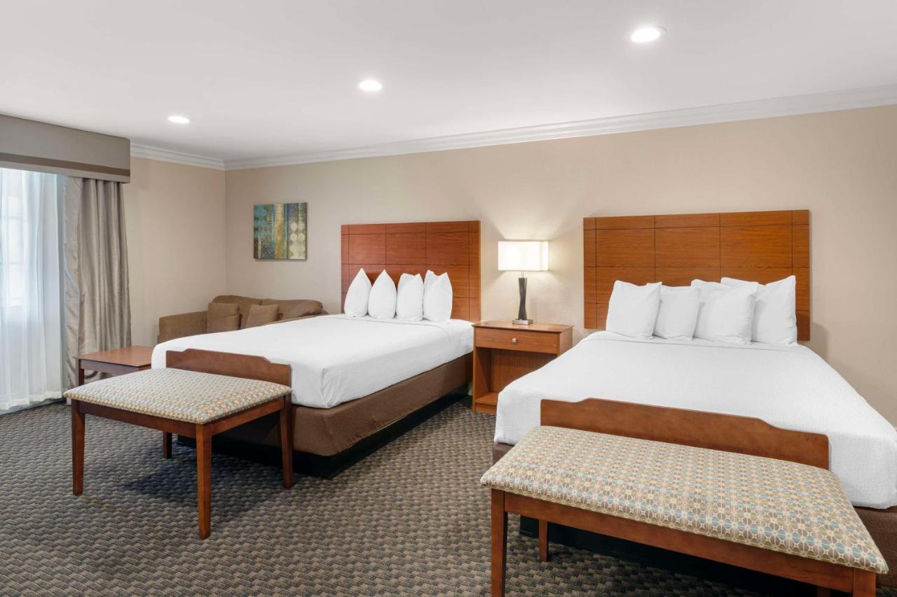 | Best Western Oxnard Inn