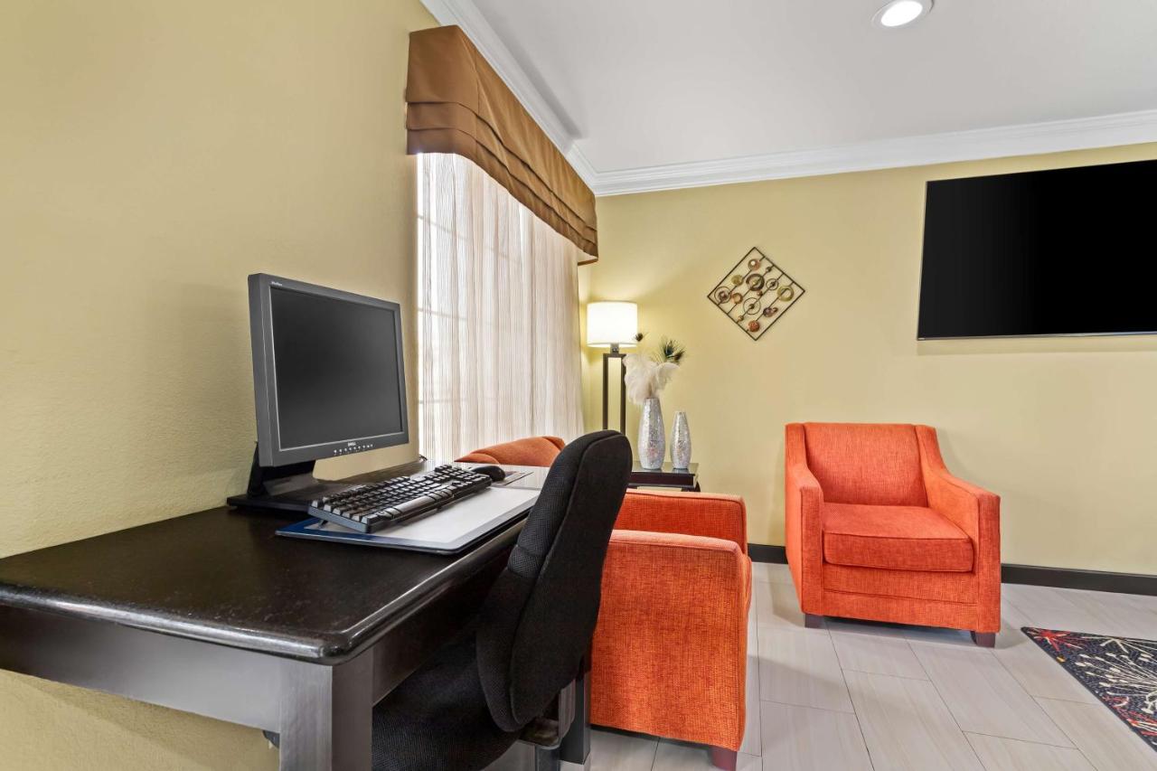 | Best Western Kenosha Inn