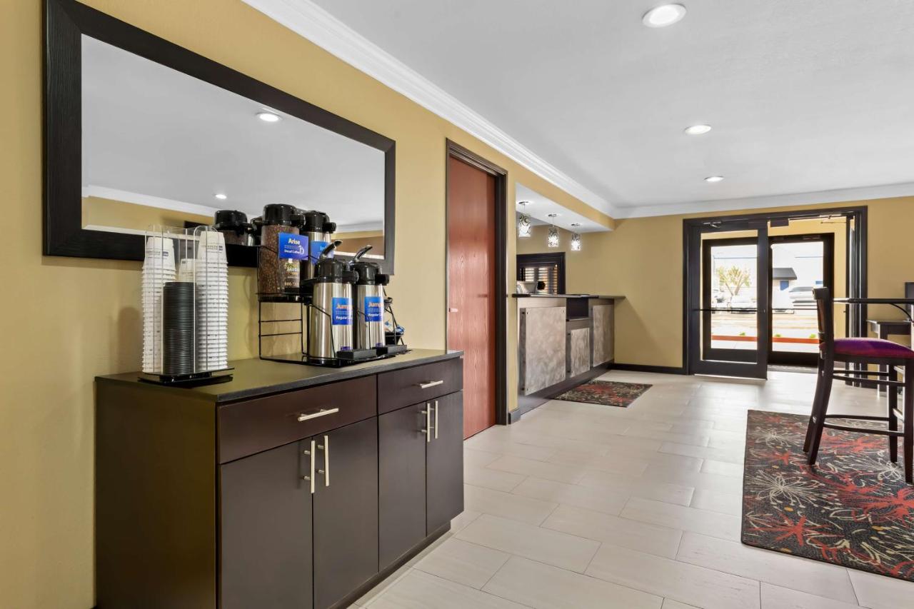 | Best Western Kenosha Inn