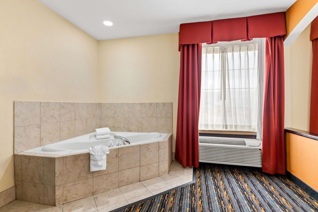 | Best Western Kenosha Inn