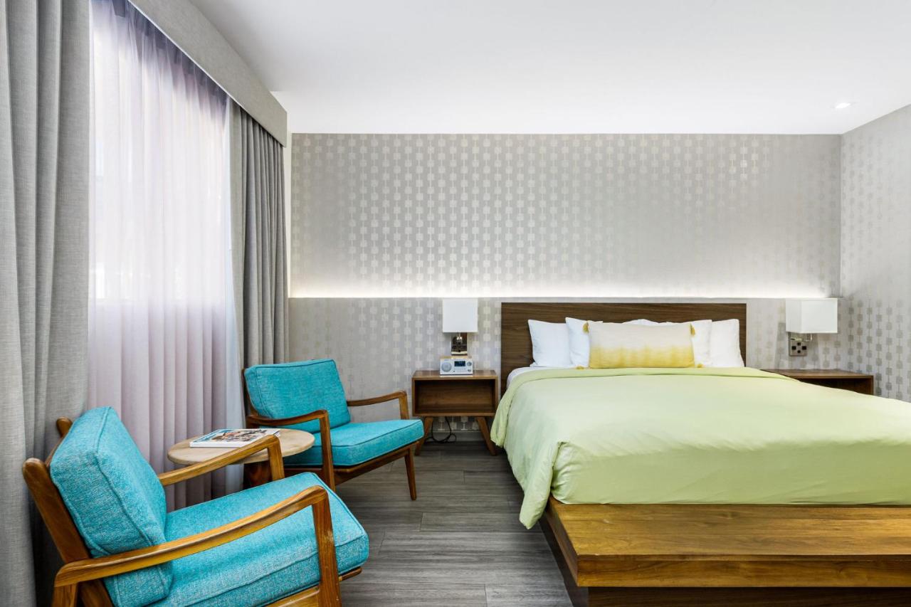 | Skylark Hotel