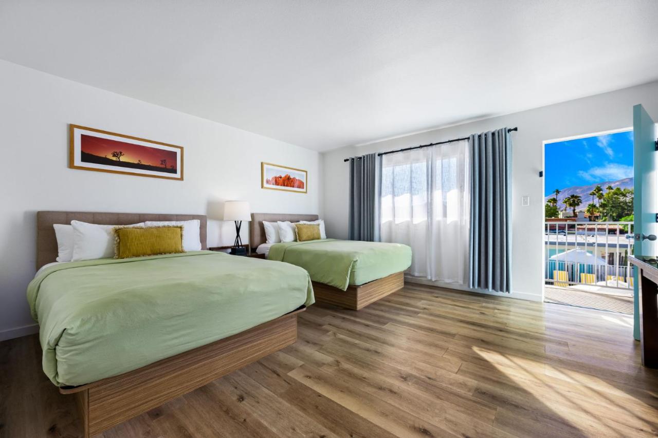 | Skylark Hotel