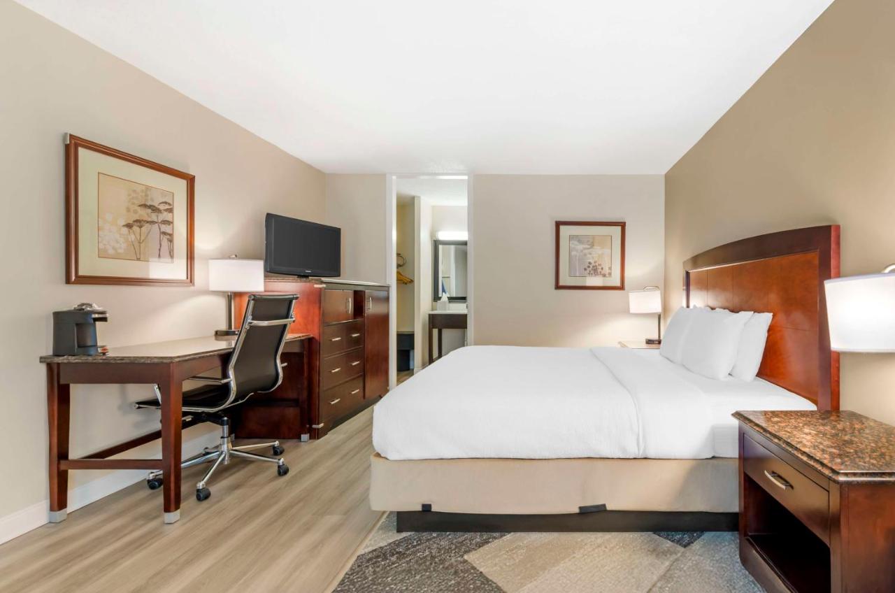 King Room - Non Smoking at Best Western Lexington Inn