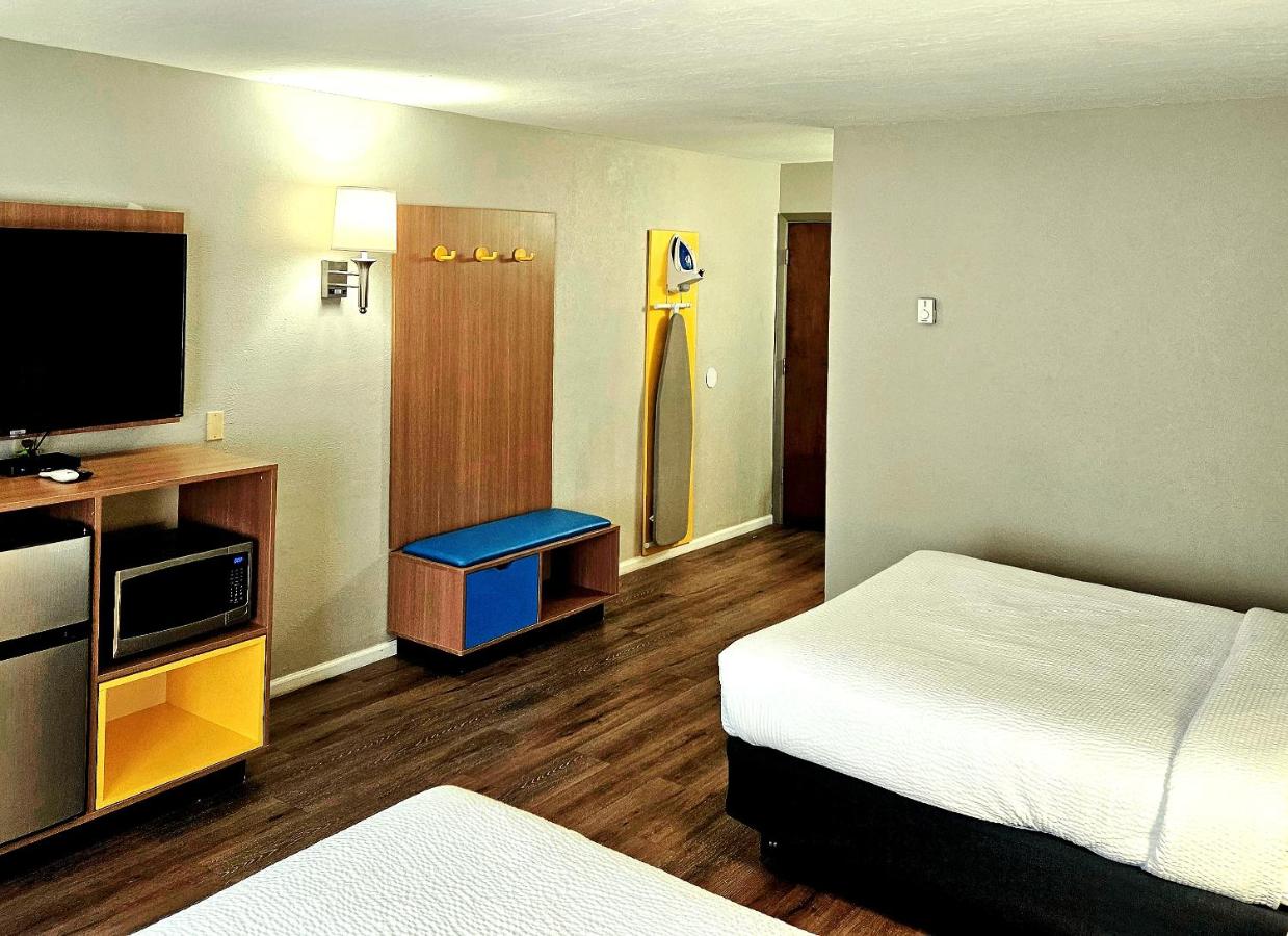 Queen Room with Two Queen Beds - Non-Smoking at Days Inn and Suites by Wyndham Downtown Missoula-University