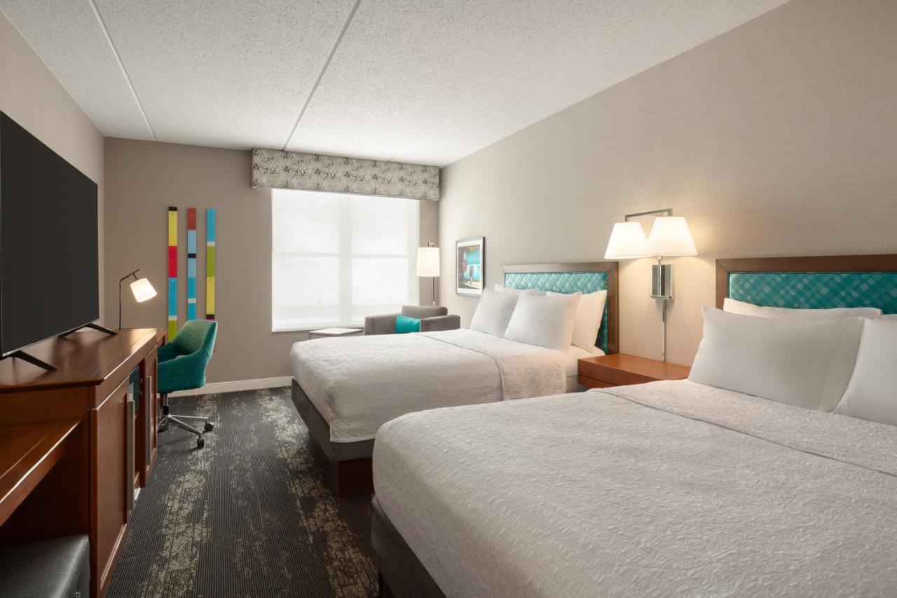 Queen Room with Two Queen Beds - Non-Smoking at Hampton Inn Deadwood at Tin Lizzie Gaming Resort