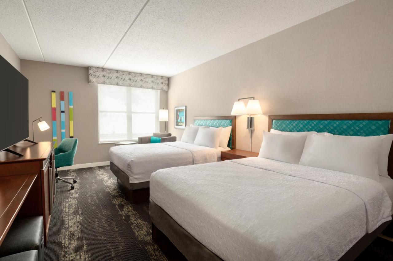 Queen Room with Two Queen Beds - Non-Smoking at Hampton Inn Deadwood at Tin Lizzie Gaming Resort