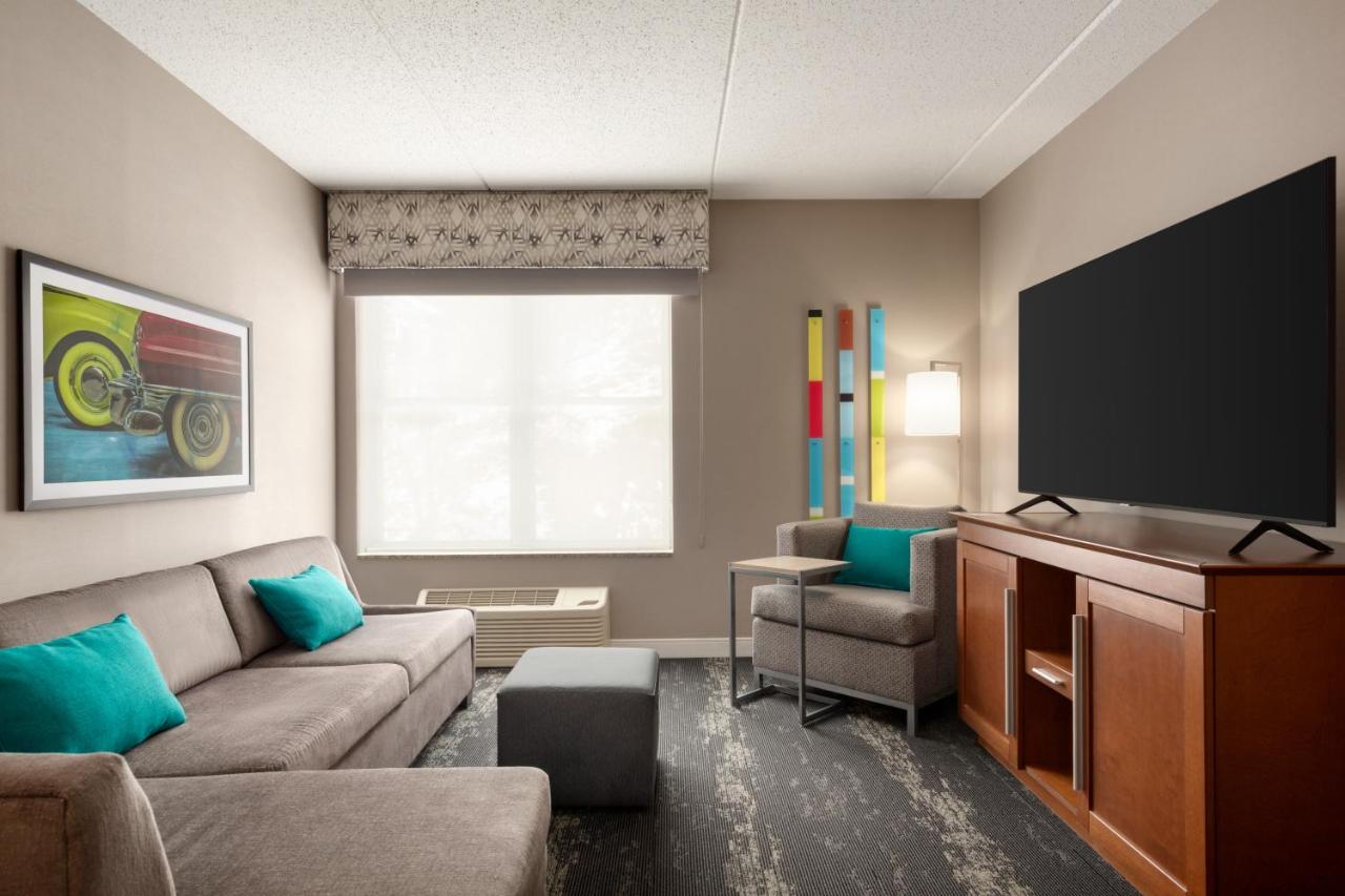 King Suite - Non-Smoking at Hampton Inn Deadwood at Tin Lizzie Gaming Resort