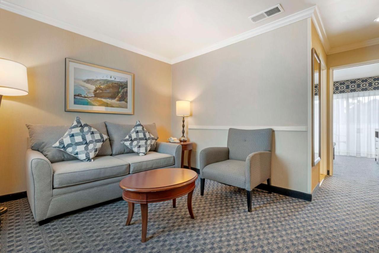 King Suite with Balcony - Non-Smoking at Best Western Plus Marina Shores Hotel
